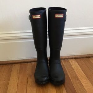 Tall rain boots